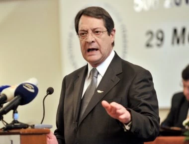 Κύπρος: Ολοκληρώθηκε η συνάντηση Αναστασιάδη με την απεσταλμένη του ΟΗΕ - Νέα συνάντηση αύριο